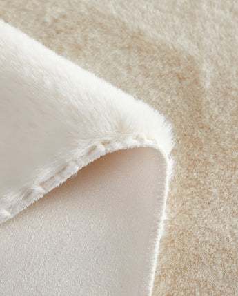 Aberash Faux Rabbit Fur Rug, Indoors, 23.6" x 35.4"