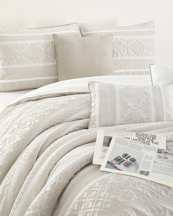 Ilaria 7 Piece Comforter Set